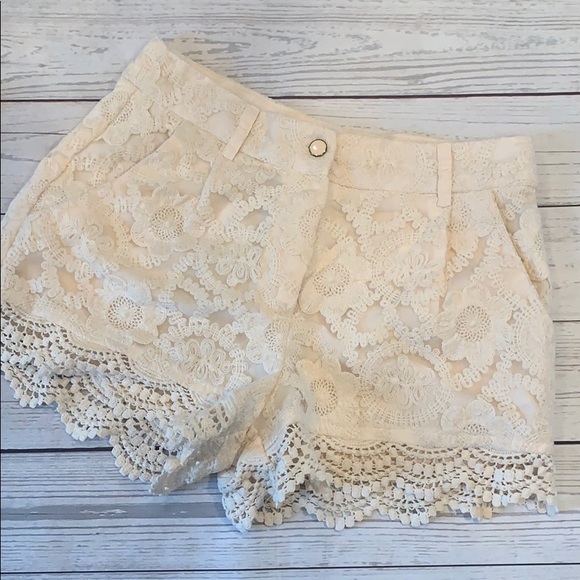 Monteau Pants - MONTEAU High waisted Lace Cream Shorts